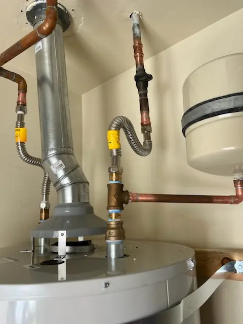 Water heater installation and plumbing repair in Shady Valley